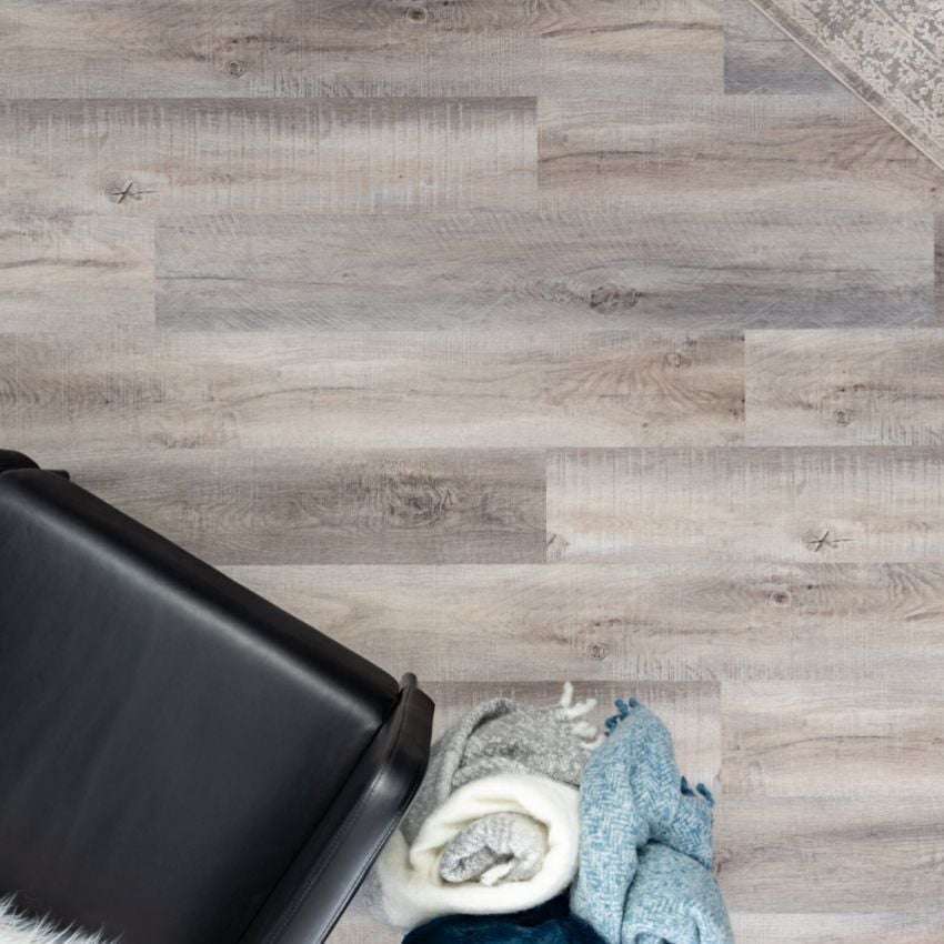 Vinduri Ultra Vintage Oak Gray  5mm 20mil Vinyl Plank Flooring w/Pad